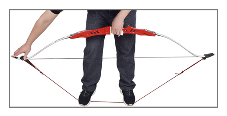 How to String a Recurve Bow With a Stringer-2.jpg