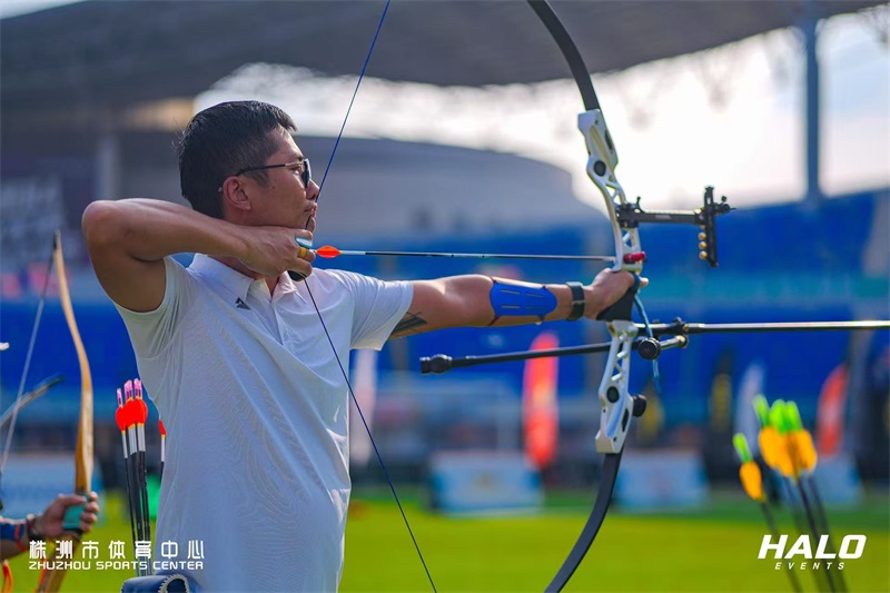 1793428826776548.jpg 张蔚振.jpg